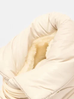 Royalfashion Wsuwane śniegowce damskie w kremowym kolorze Dabenda