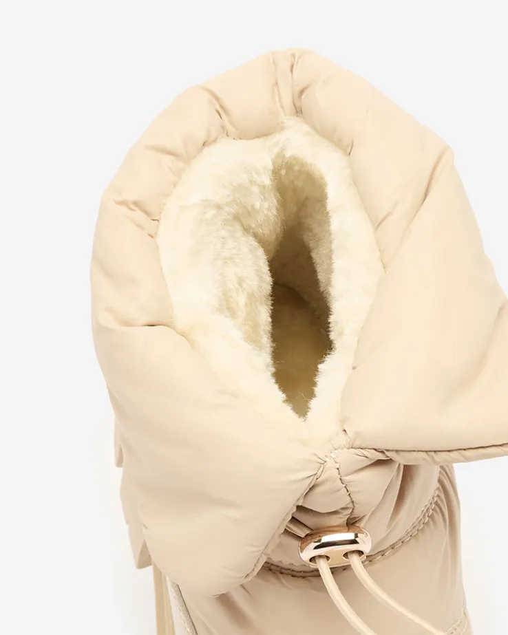 Royalfashion Wsuwane śniegowce damskie w beżowym kolorze Sadella