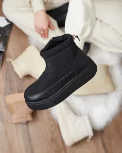 Royalfashion Wsuwane śniegowce damskie w czarnym kolorze Armeda