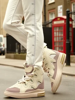 Royalfashion Wysokie sportowe buty damskie z ukrytym koturnem Oblaffi