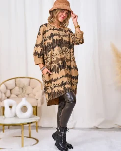Royalfashion Wzorzysta damska tunika w kolorze jasnobrązowym