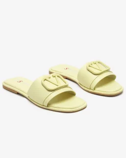 Royalfashion Zielone damskie klapki z eko skóry Cartec