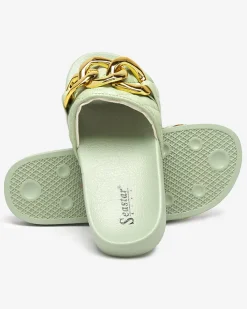 Royalfashion Zielone damskie pikowane klapki ze złotym łańcuszkiem Eteris