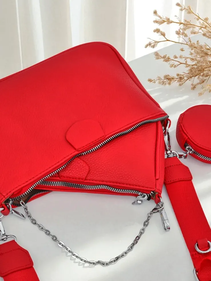 Torebka damska Arista Rosso z ekoskóry, łańcuszek, mini zestaw