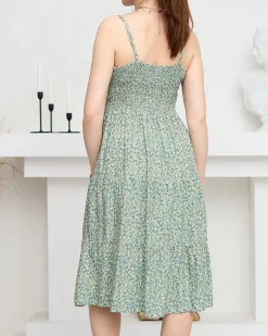 Zielona krótka sukienka w drobny kwiatowy wzór - Odzież