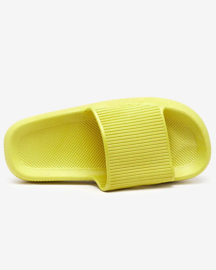 Zielone gumowe klapki z tłoczeniem Torika - Obuwie