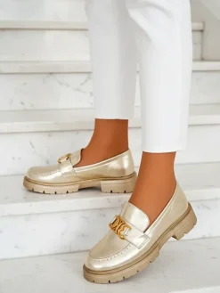 Złote Mokasyny Chloé Elegancki Styl Damski